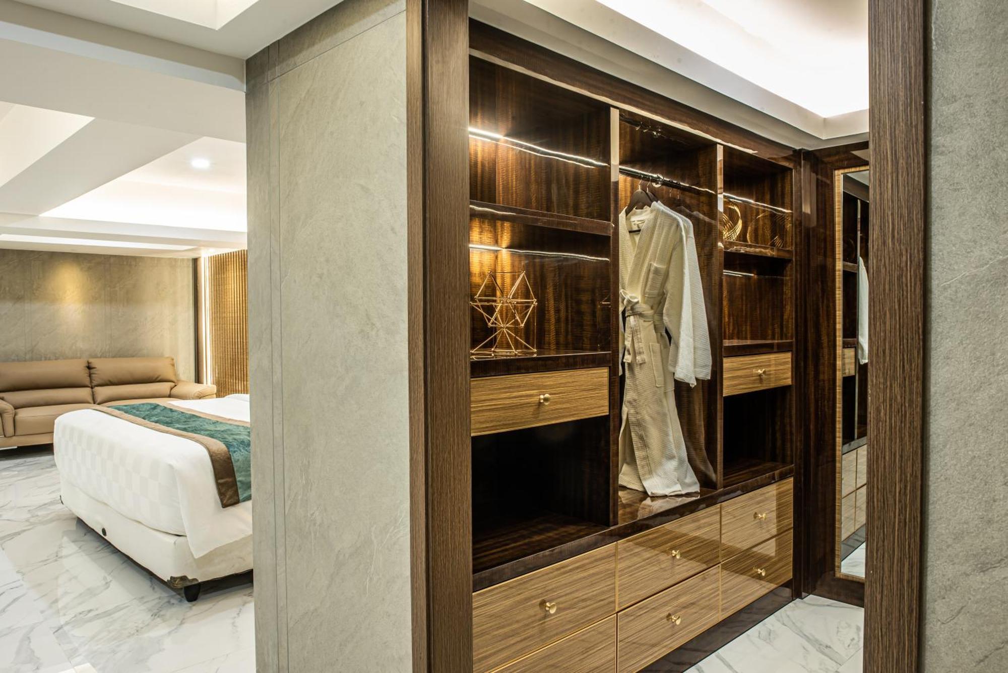 Hotel Dream Of Aventus Kuta